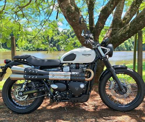 TRIUMPH STREET SCRAMBLER 